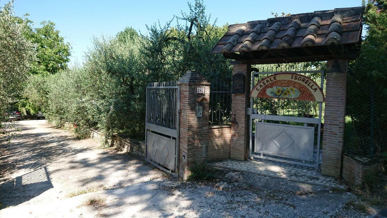Bed And Breakfast Casale Isorella Сан Джемини Екстериор снимка